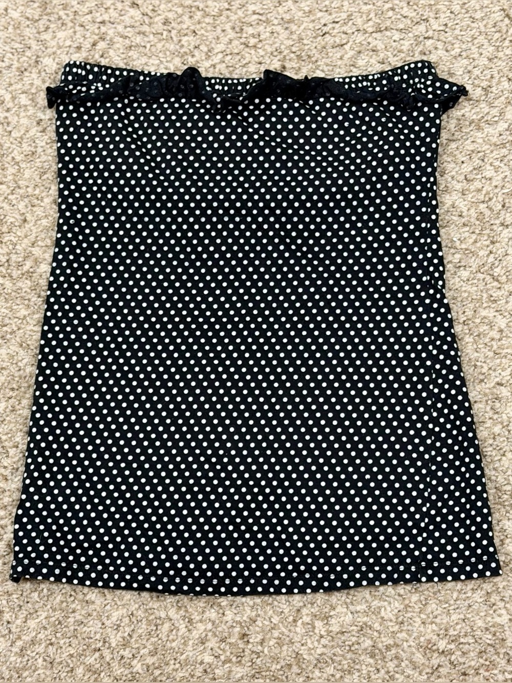 Vintage Y2K 2000s black and white polkadot ruffle trim tube top